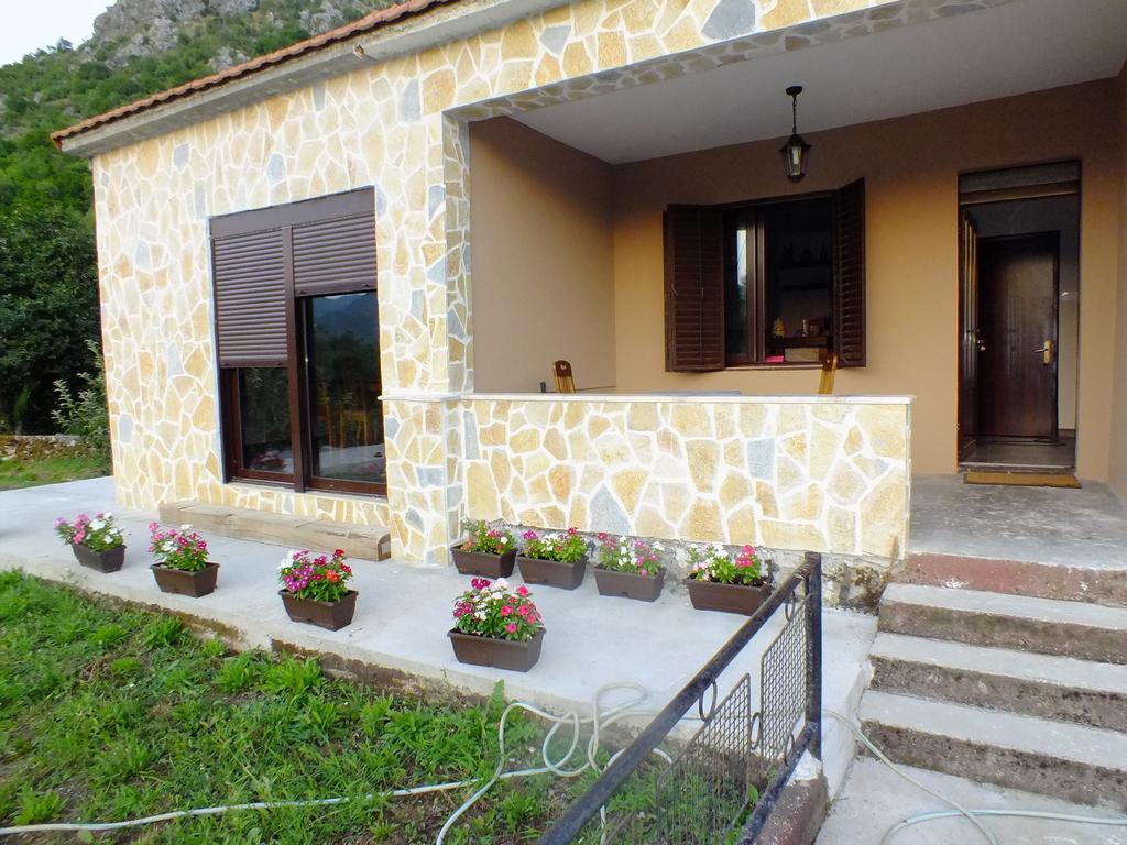 Holiday Home Ivana Virpazar Zimmer foto
